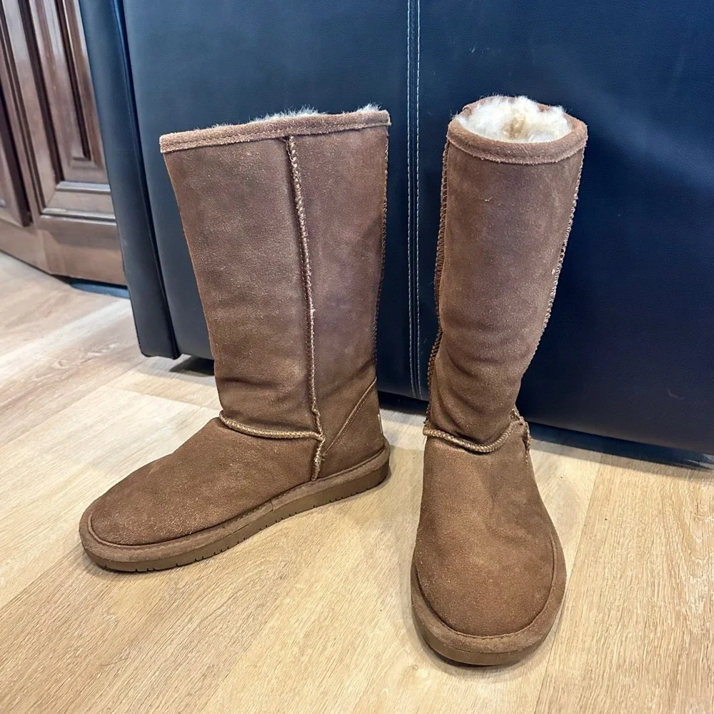 Bearpaw Emma Tall Women's Boots Sz 7W Hickory Brown Suede Sheepskin Lining‎ Cozy